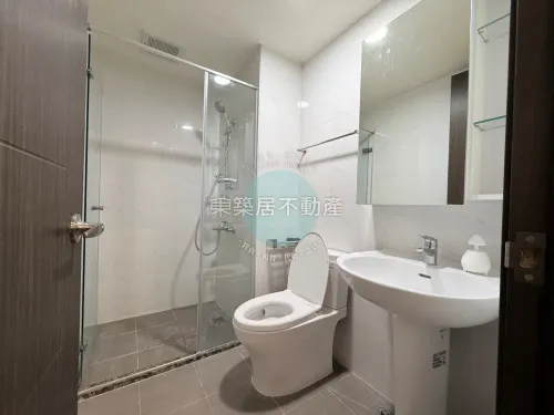 3 bedrooms apartment for rent in East District, Tainan City | NT$ 28 800 | 16 ping slide 13
