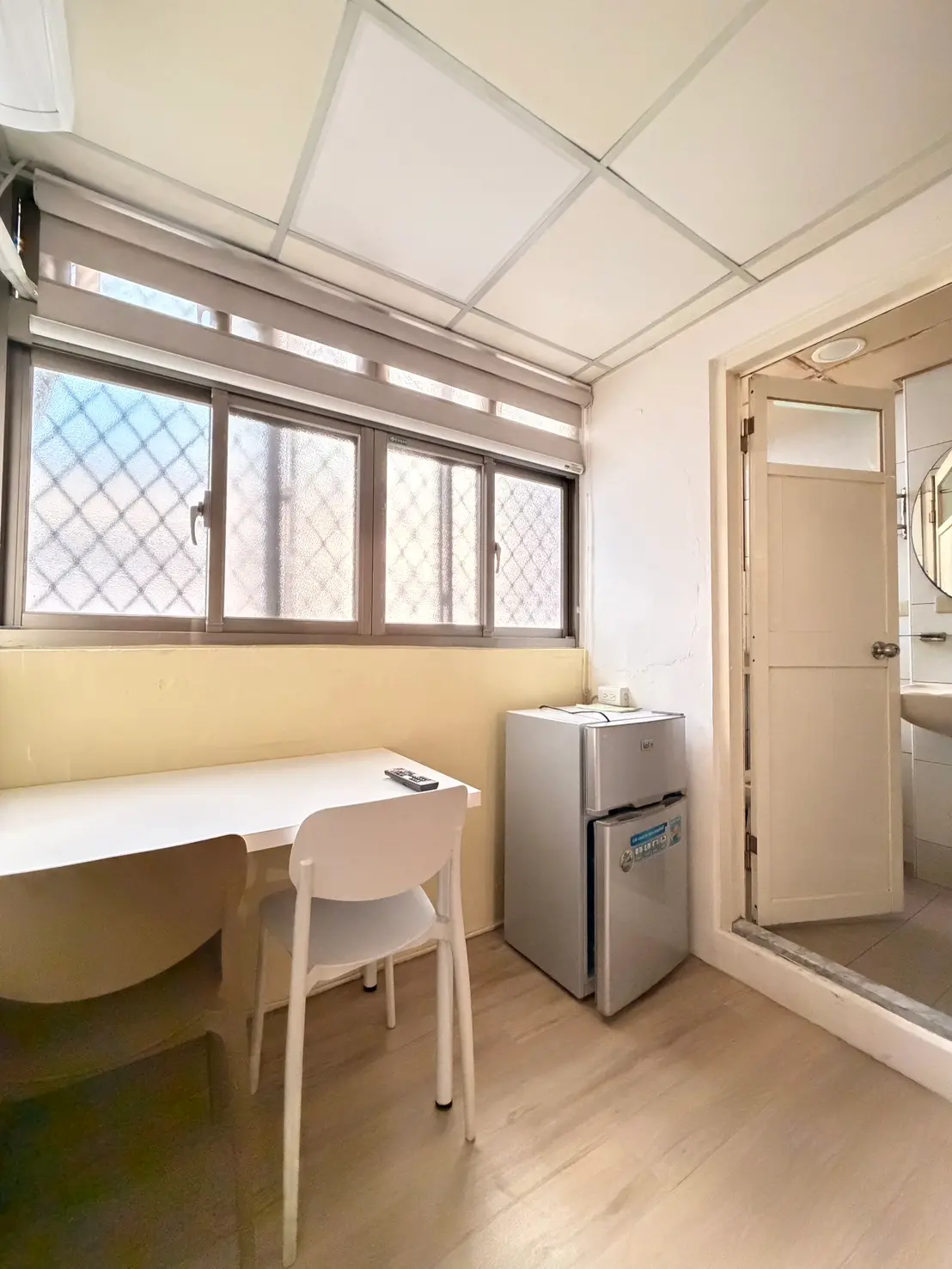 Studio apartment for sale in Zhongshan District, Taipei City | NT$ 18 800 000 | 4 ping slide 1