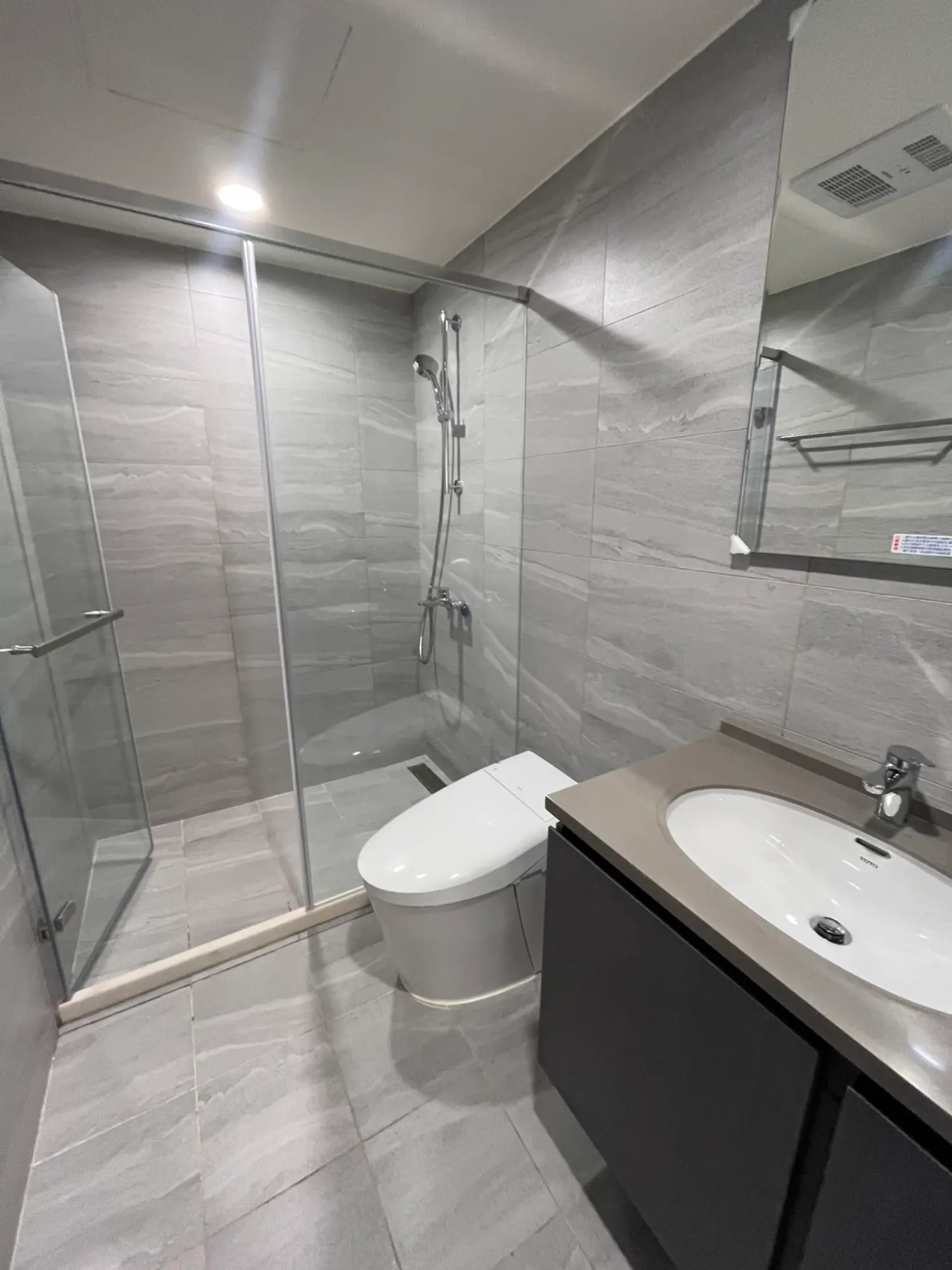 3 bedrooms apartment for rent TWD 42 000 - 17 ping - Sanchong District,New Taipei City slide 10