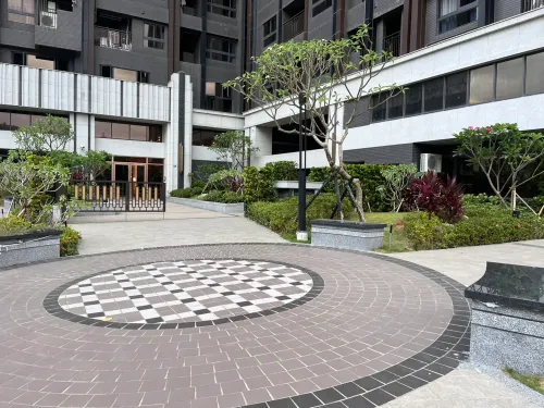 Apartment for rent TWD 42 000 -  - 3 bedrooms