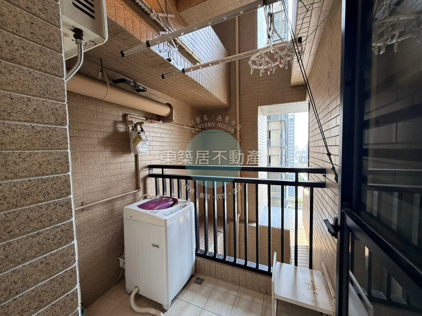 3 bedrooms apartment for rent in Anping District, Tainan City | NT$ 36 800 | 30 ping slide 15