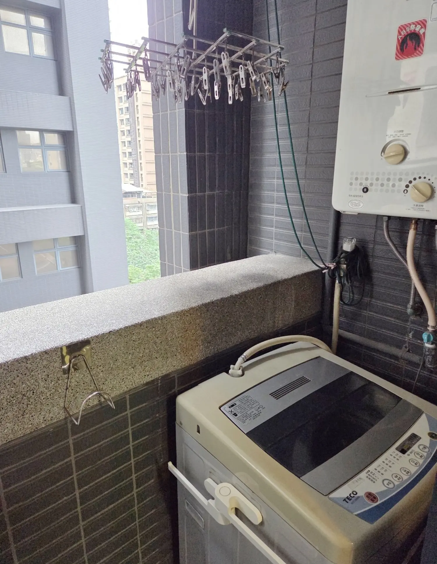 Studio apartment for rent TWD 22 000 - 8 ping - Banqiao District,New Taipei City slide 8