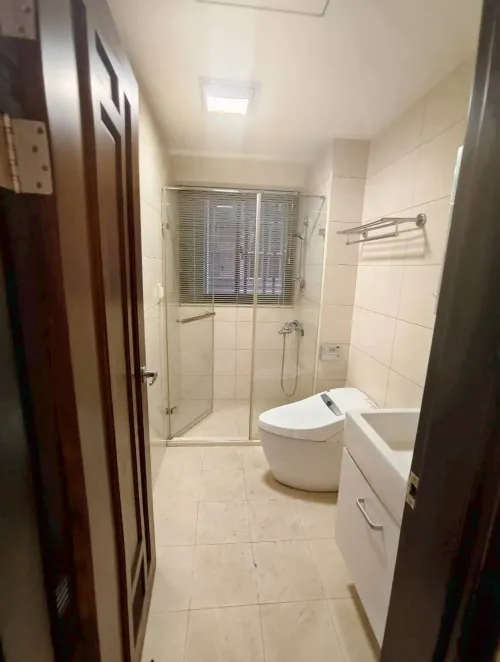 公寓 出租 TWD 138 000 - 長安東路一段56巷7弄 - 3 房