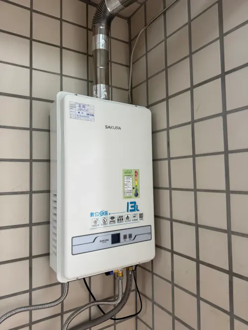 公寓 出租 TWD 60 000 - 敬業三路162巷 - 3 房