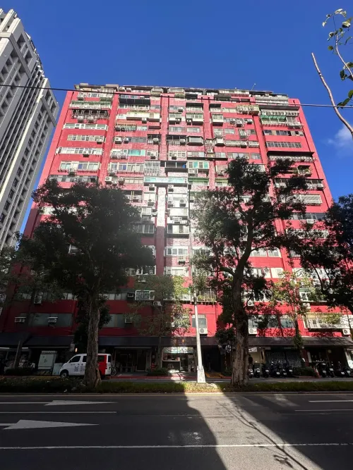 Apartment for rent NT$ 30 000 - Section 2, Fuxing S Rd - 1 room