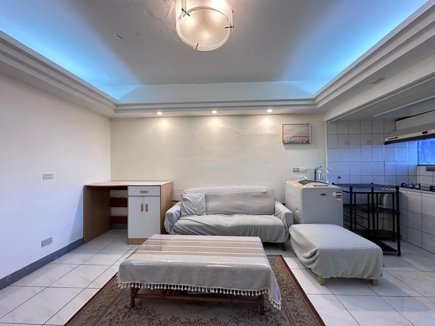 1 room apartment for rent in Daan District, Taipei City | NT$ 30 000 | 18 ping slide 3