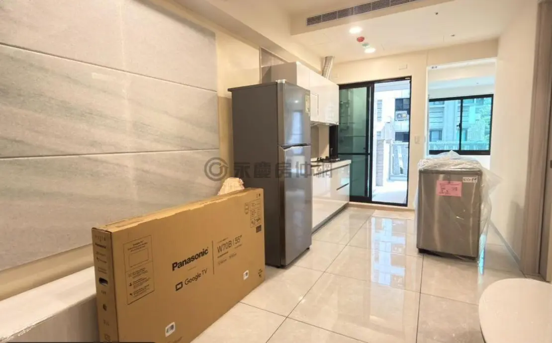 2 房 淡水區, 新北市公寓出售 | NT$ 9 680 000 | 12 坪 slide 2