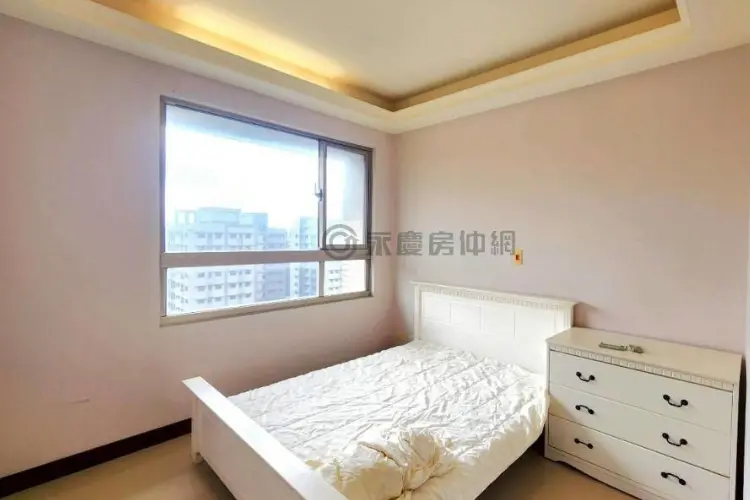 2 bedrooms apartment for sale in Tamsui District, New Taipei City | NT$ 11 800 000 | 15 ping slide 3