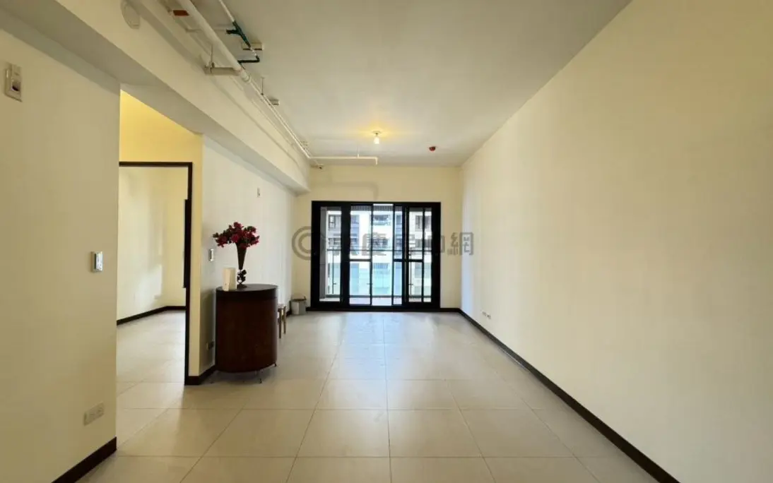 3 bedrooms apartment for sale in Tamsui District, New Taipei City | NT$ 25 200 000 | 29 ping slide 1