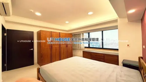 Apartment for rent TWD 56 000 - Guangfu South Road - 2 bedrooms