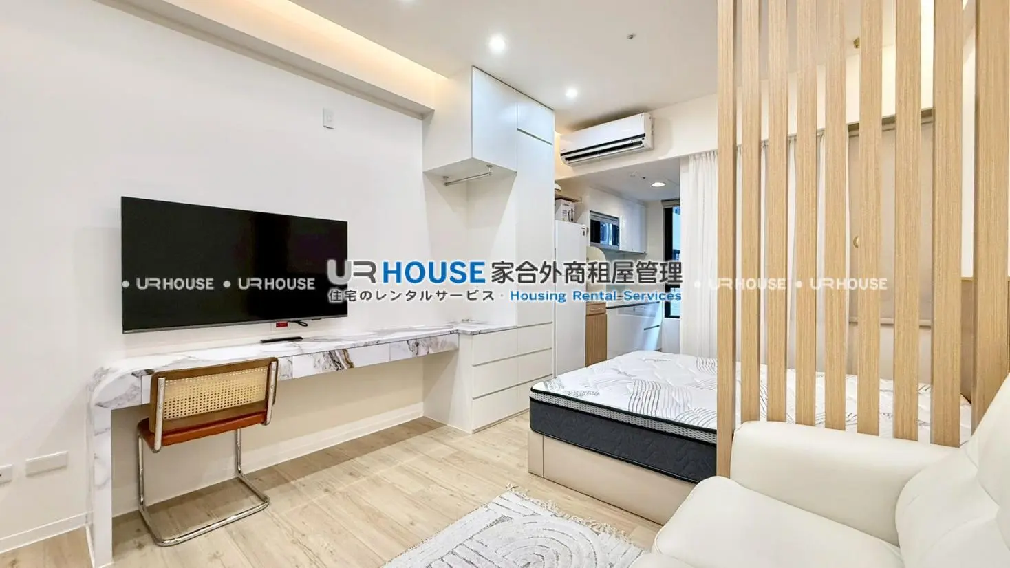 Studio apartment for rent in Banqiao District, New Taipei City | NT$ 31 100 | 10 ping slide 3