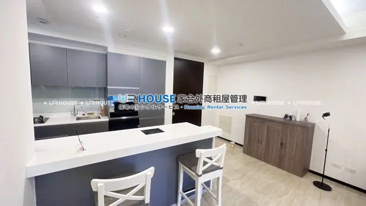 1 room apartment for rent in Xinyi District, Taipei City | TWD 68 000 | 21 ping slide 2