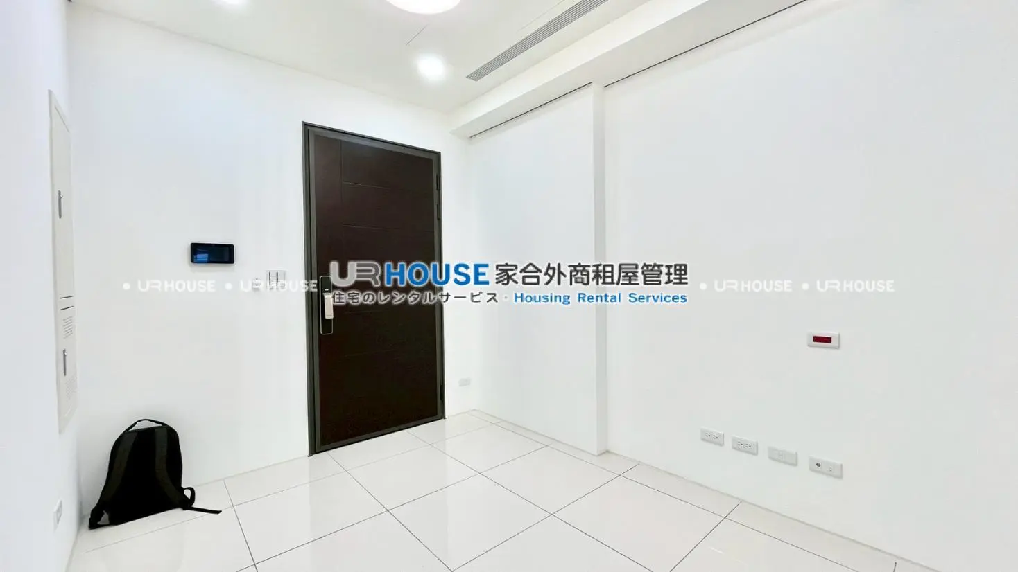 1 room apartment for rent in Nangang District, Taipei City | NT$ 48 000 | 15 ping slide 2