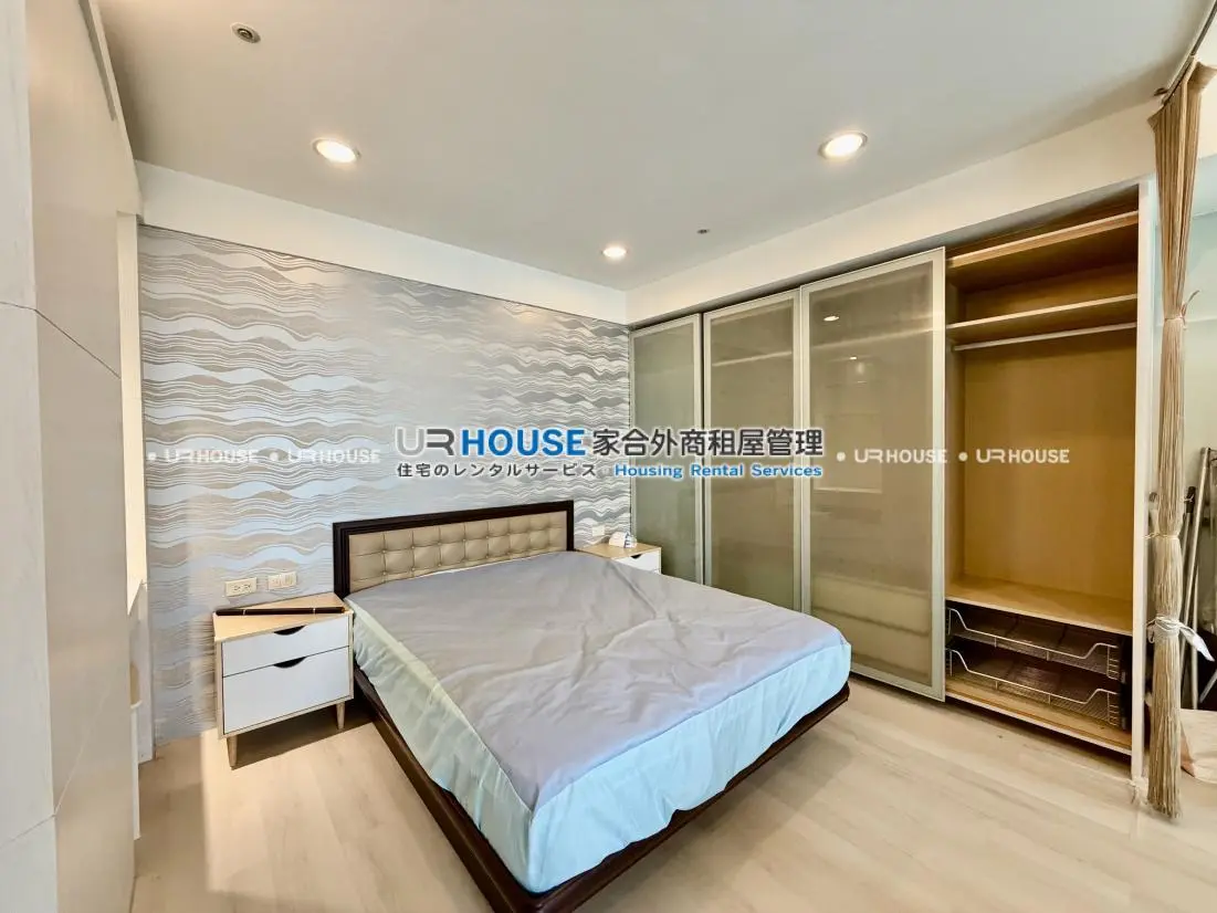 Studio apartment for rent in Xinyi District, Taipei City | NT$ 39 000 | 13 ping slide 3