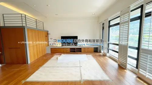 Apartment for rent TWD 250 000 -  - 4 bedrooms