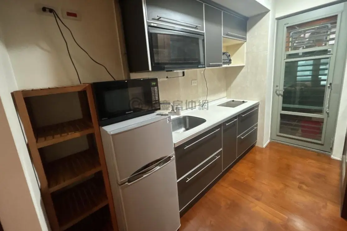 1 房 淡水區, 新北市公寓出租 | NT$ 23 500 | 19 坪 slide 4