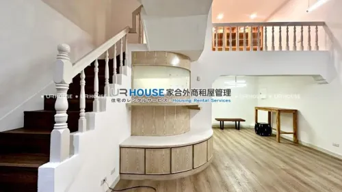 Townhouse for rent TWD 67 000 -  - 4 bedrooms