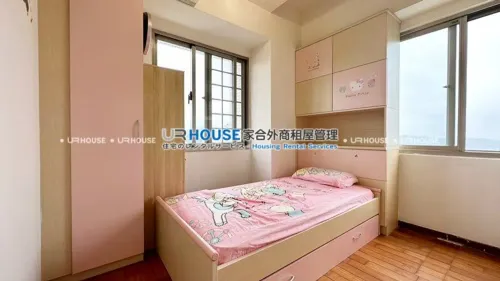 Apartment for rent TWD 36 000 - Xinpo 1st St - 3 bedrooms