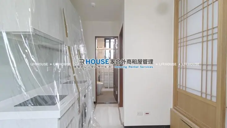 2 bedrooms apartment for rent in Daan District, Taipei City | NT$ 48 000 | 10 ping slide 0