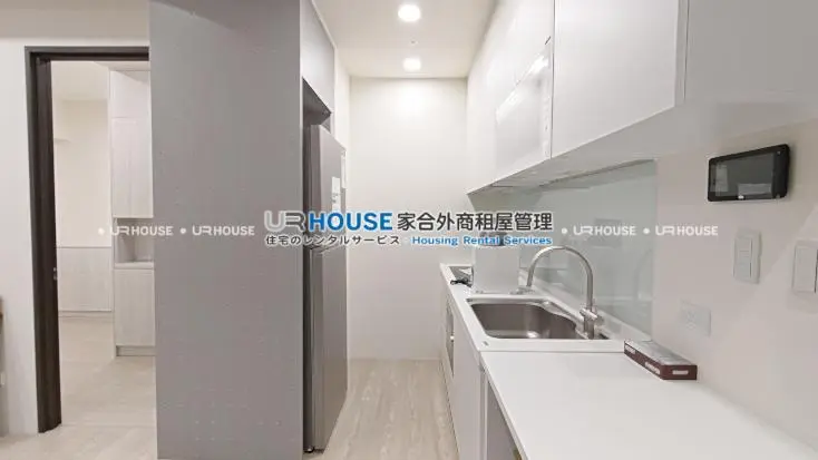 2 bedrooms apartment for rent in Beitou District, Taipei City | NT$ 65 000 | 17 ping slide 4