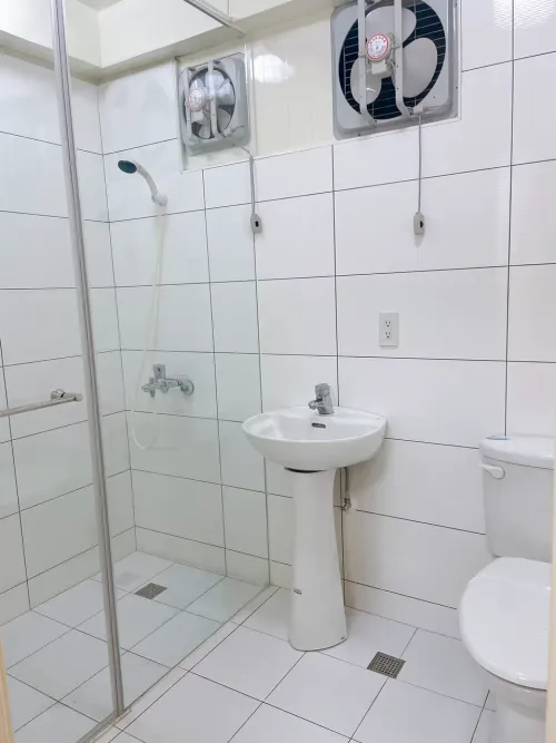 Apartment for rent NT$ 15 800 - Lane 123, Section 5, Nanjing East Road - 5 bedrooms