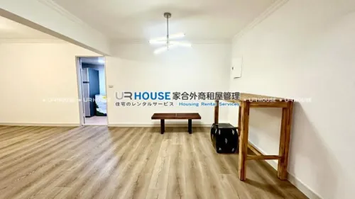 Townhouse for rent TWD 67 000 -  - 4 bedrooms