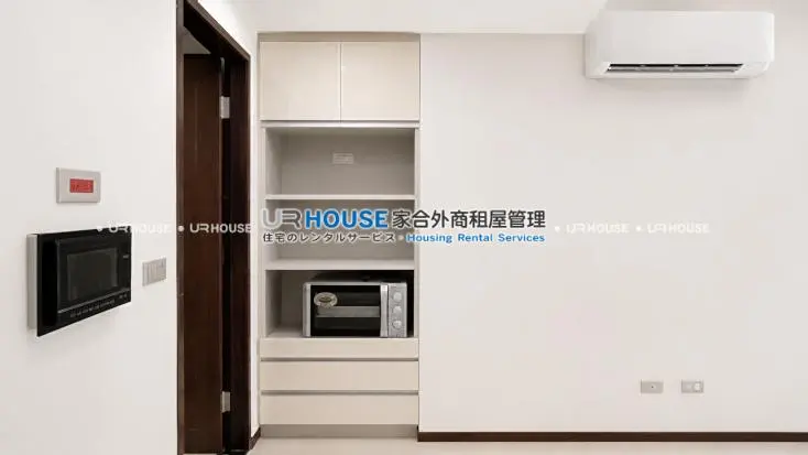 3 bedrooms apartment for rent in Datong District, Taipei City | NT$ 70 000 | 39 ping slide 8