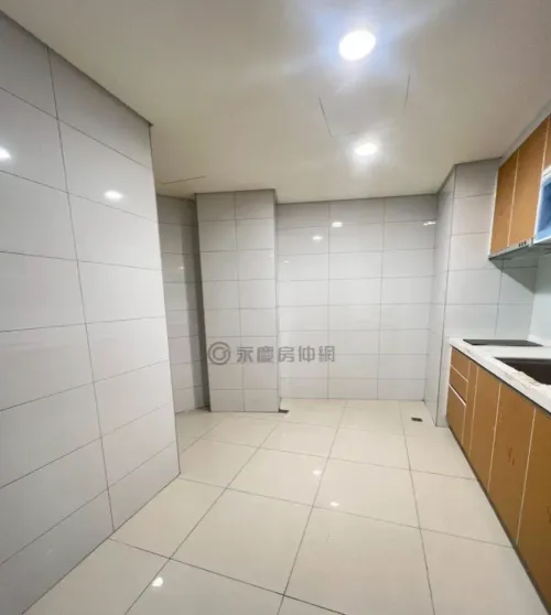 Office for rent in Tamsui District, New Taipei City | NT$ 68 000 | 54 ping slide 4