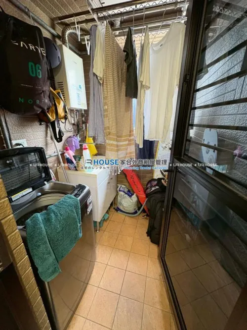 Apartment for rent TWD 50 000 - Section 1, Yanping N Rd - 2 bedrooms