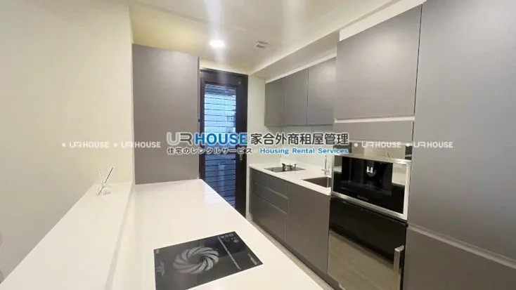 1 room apartment for rent in Xinyi District, Taipei City | TWD 68 000 | 21 ping slide 4