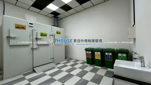 2 bedrooms apartment for rent in Zhongshan District, Taipei City | NT$ 68 000 | 16 ping slide 15