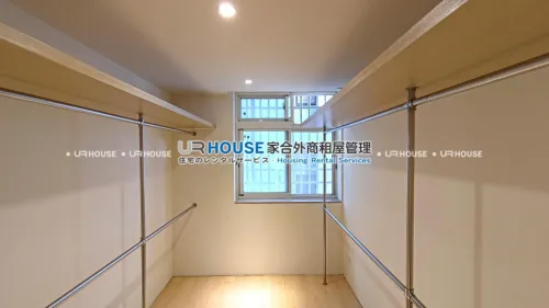 4 bedrooms apartment for rent in Shilin District, Taipei City | NT$ 69 000 | 54 ping slide 12