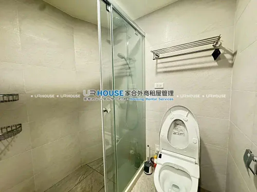 1 room apartment for rent in Daan District, Taipei City | NT$ 55 000 | 13 ping slide 8
