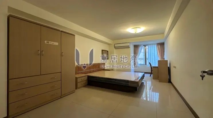 4 bedrooms apartment for rent TWD 62 500 - 47 ping - Shilin District, Taipei City slide 3