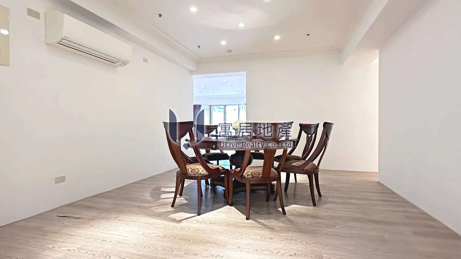 4 bedrooms apartment for rent in Shilin District, Taipei City | TWD 130 000 | 58 ping slide 4
