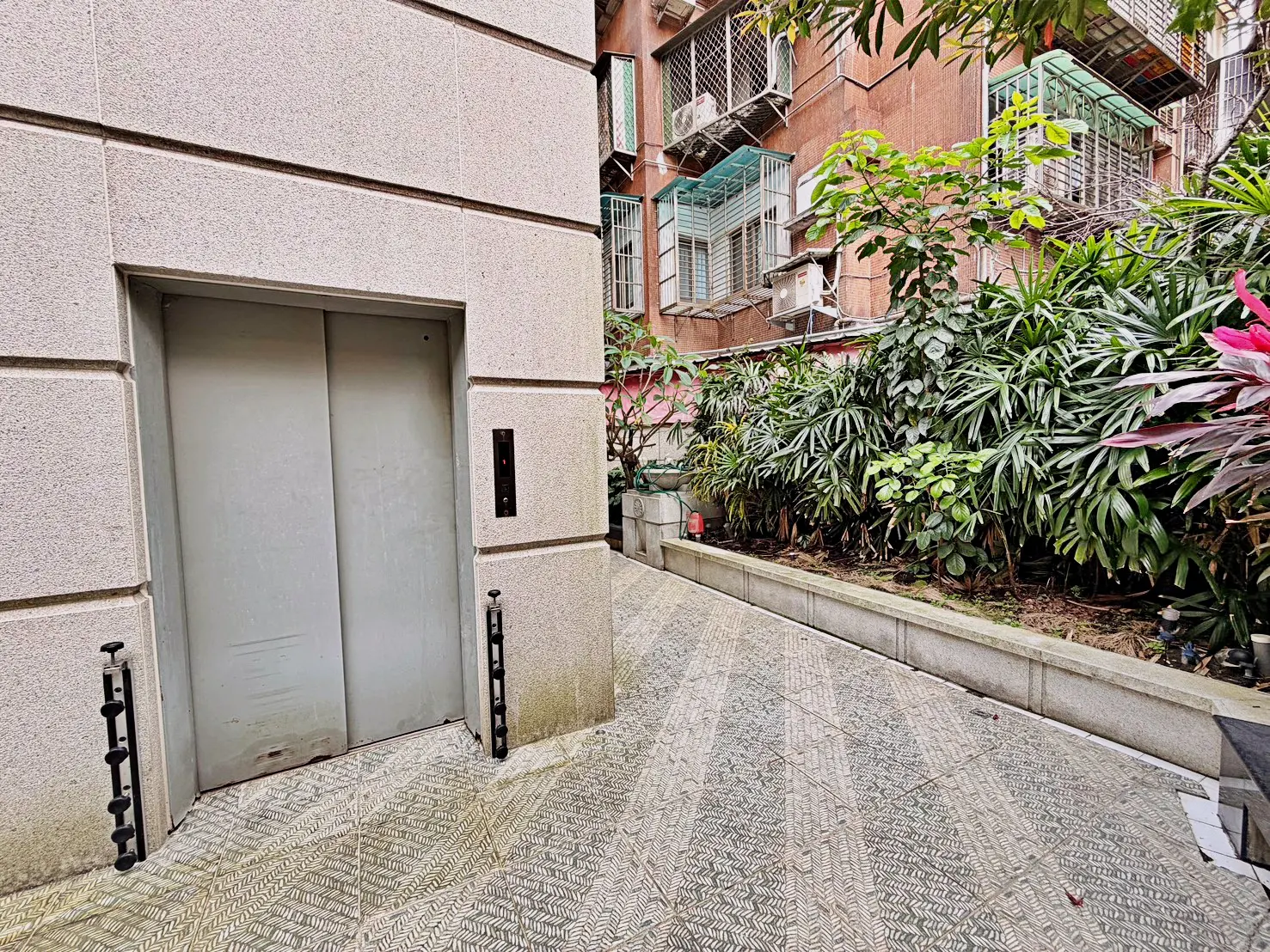 2 房 台北市, 大安區公寓出租 | NT$ 58 000 | 25 坪 slide 16