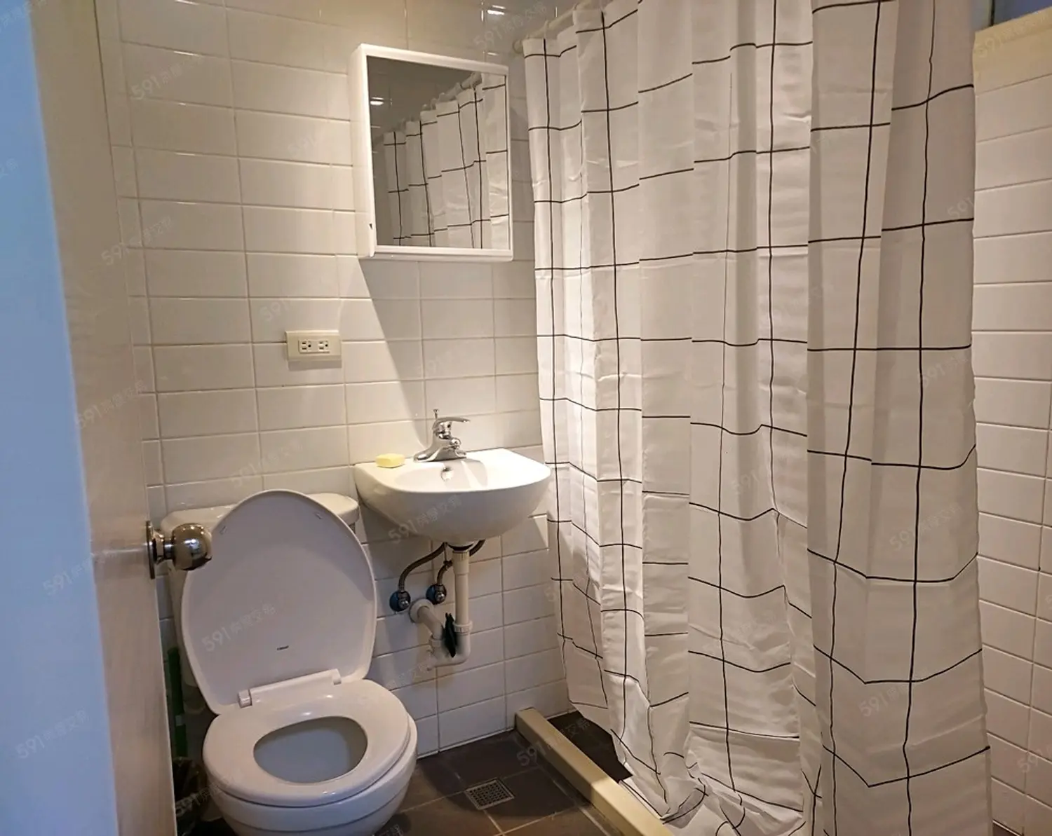 1 房 公寓 出租 TWD 32 500 - 17 坪 - 中正區, 台北市 slide 4