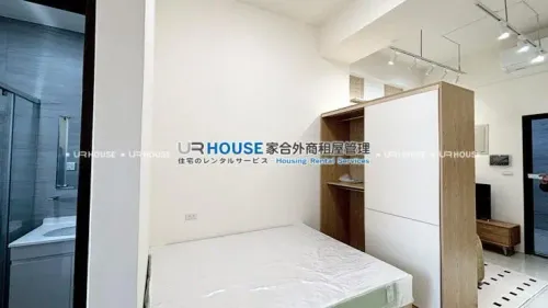 Studio apartment for rent in Shilin District, Taipei City | NT$ 32 500 | 9 ping slide 5