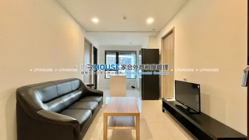 2 bedrooms apartment for rent in Nangang District, Taipei City | NT$ 63 000 | 18 ping slide 1
