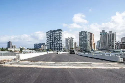 Apartment for sale NT$ 13 880 000 - Section 2, Zhongzheng Road - 2 bedrooms