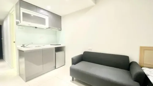 Private room for rent TWD 22 000 -  - 1 room