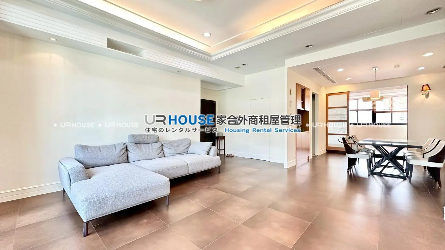 3 bedrooms apartment for rent in Shilin District, Taipei City | NT$ 100 000 | 44 ping slide 0