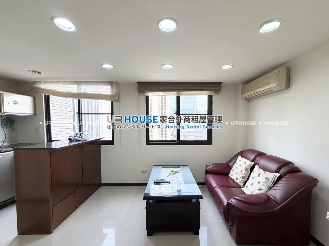 1 room apartment for rent in Zhongshan District, Taipei City | NT$ 32 000 | 6 ping slide 9