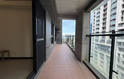 3 bedrooms apartment for sale in Tamsui District, New Taipei City | NT$ 25 200 000 | 29 ping slide 8