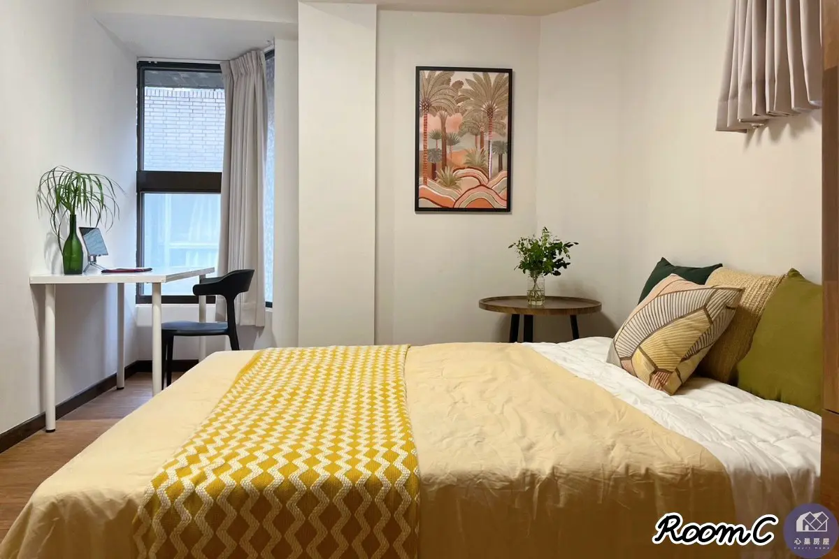Room for rent in Zhongzheng District, Taipei City | NT$ 15 300 | 4 ping slide 0