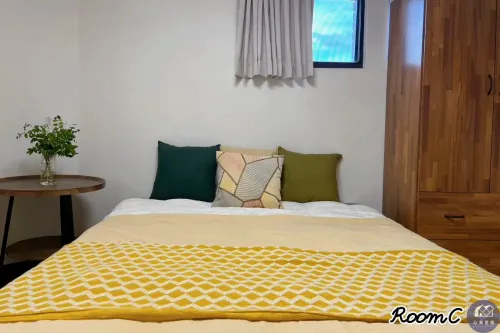 Room for rent NT$ 15 300 - Zhenjiang Street - 4 bedrooms
