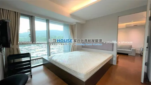 Apartment for rent TWD 68 000 - Section 5, Xinyi Rd - 2 bedrooms