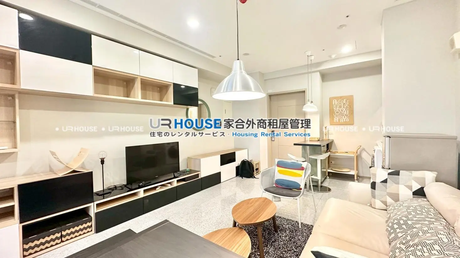 Studio apartment for rent in Neihu District, Taipei City | NT$ 41 659 | 14 ping slide 6
