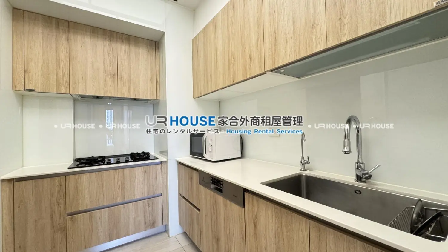 3 bedrooms apartment for rent TWD 130 000 - 29 ping - Shilin District,Taipei City slide 5