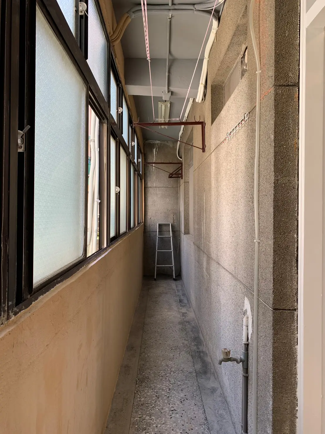 Room for rent in Taipei City, Zhongzheng District | NT$ 14 500 | 4 ping slide 3